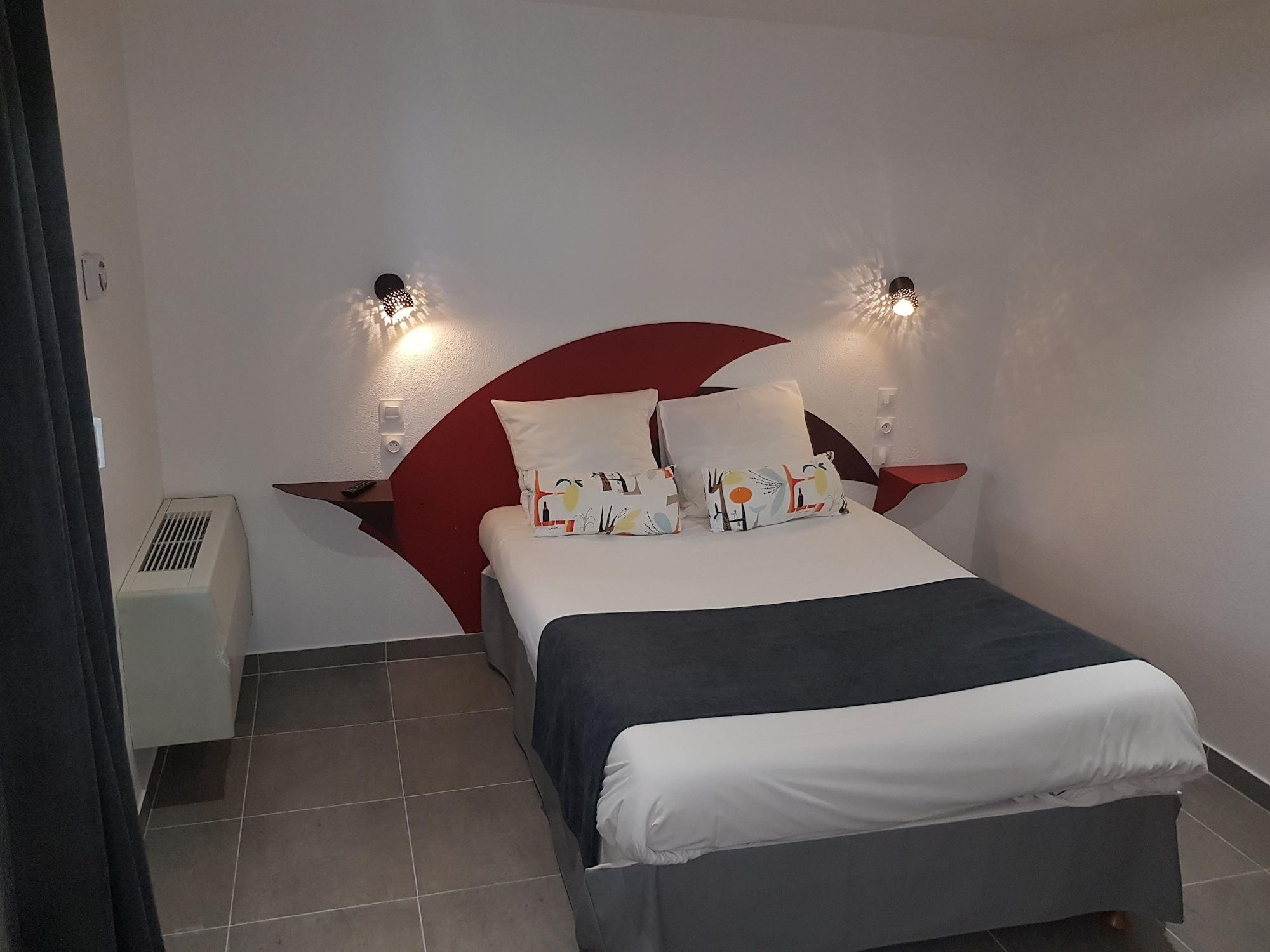 פרפיניין Brit Hotel Porte D'Espagne מראה חיצוני תמונה