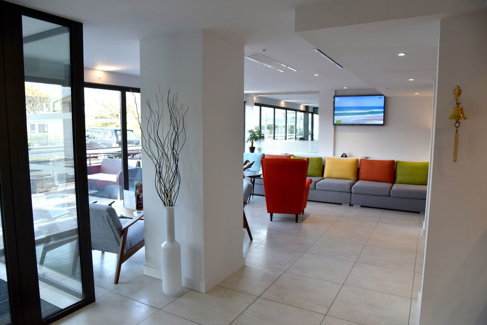 פרפיניין Brit Hotel Porte D'Espagne מראה חיצוני תמונה